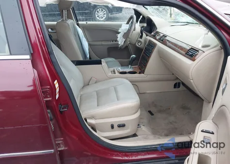 2005 Ford Five Hundred Limited z USA, uszkodzony, nr VIN 1FAHP25155G100885